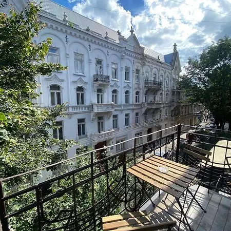 на огієнка 15 * Lviv