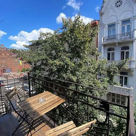 на огієнка 15 * Lviv