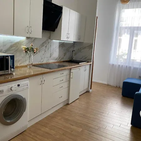 Apartment на огієнка 15 *