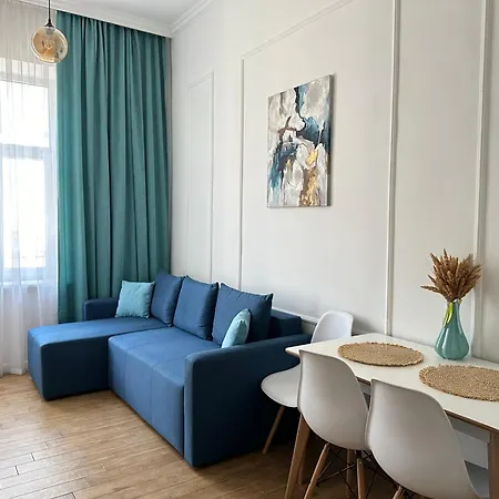 Apartment на огієнка 15 *