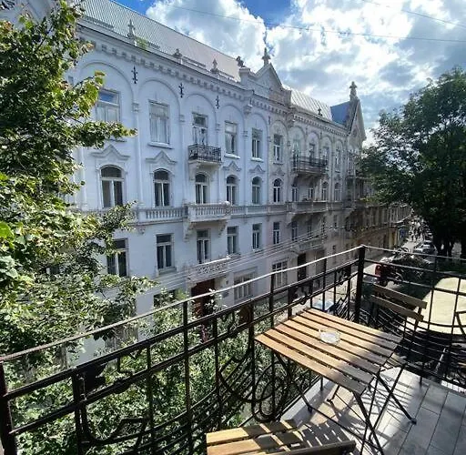 на огієнка 15 * Lviv