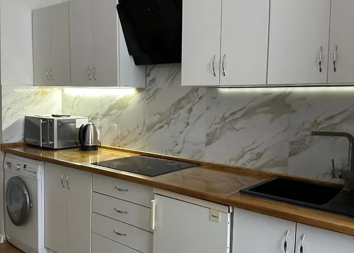 Apartament на огієнка 15 *